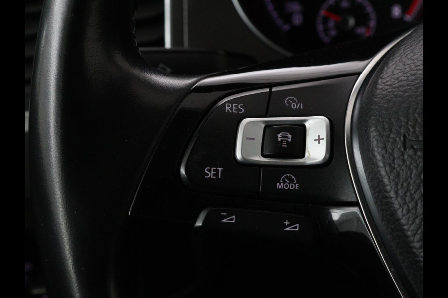 Volkswagen Golf Sportsvan 1.0 TSI Comfortline | Adaptive cruise | Carplay | Camera |Navigatie | DSG automaat