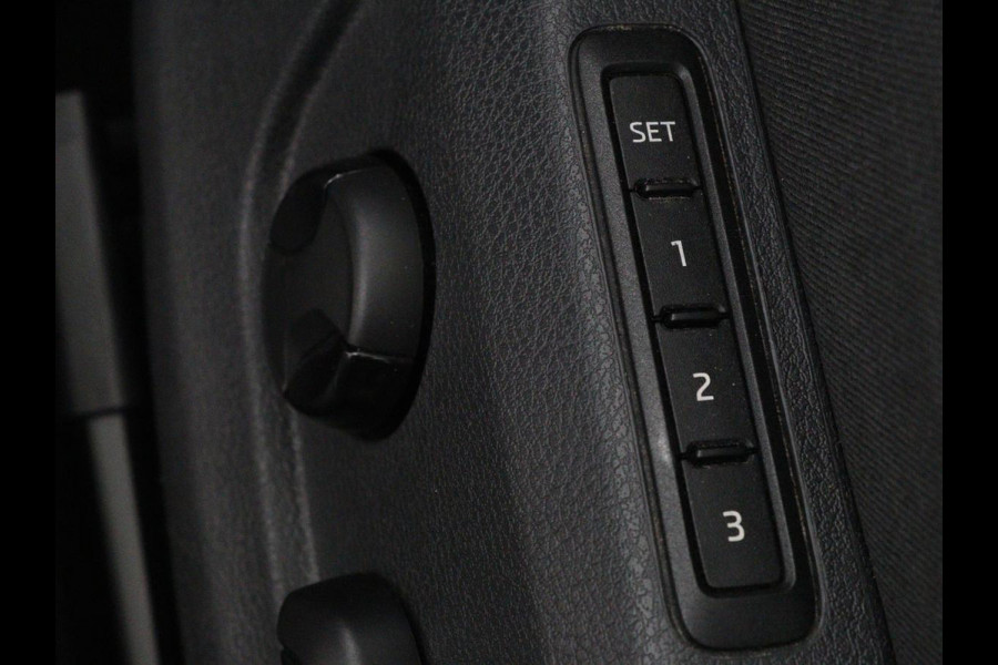 Škoda Superb 1.4 TSI Ambition | Panoramadak | Stoelverwarming | Trekhaak | Carplay | Memory | Navigatie | Climate control