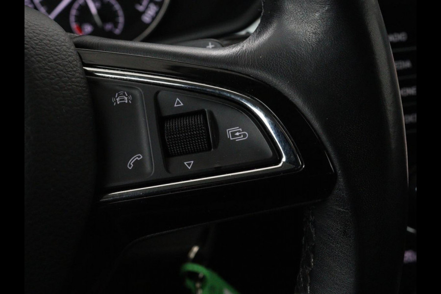 Škoda Superb 1.4 TSI Ambition | Panoramadak | Stoelverwarming | Trekhaak | Carplay | Memory | Navigatie | Climate control