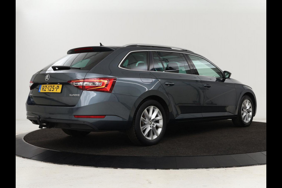 Škoda Superb 1.4 TSI Ambition | Panoramadak | Stoelverwarming | Trekhaak | Carplay | Memory | Navigatie | Climate control