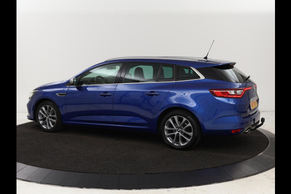 Renault MEGANE Estate 1.2 TCe GT-Line | Leder | Stoelverwarming | Camera | Cruise control | Trekhaak | LED | Navigatie | Sfeerverlichting | BOSE audio