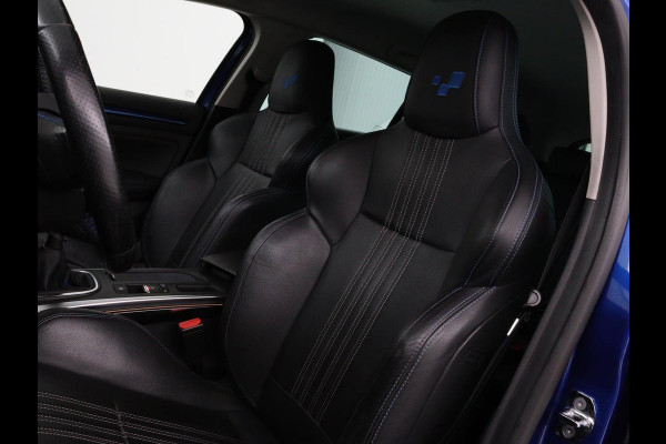 Renault MEGANE Estate 1.2 TCe GT-Line | Leder | Stoelverwarming | Camera | Cruise control | Trekhaak | LED | Navigatie | Sfeerverlichting | BOSE audio