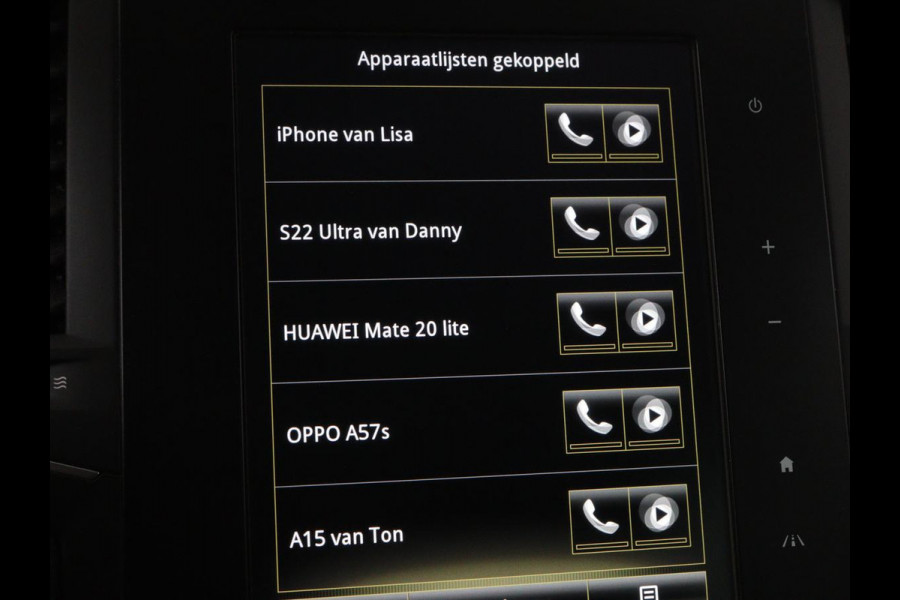 Renault MEGANE Estate 1.2 TCe GT-Line | Leder | Stoelverwarming | Camera | Cruise control | Trekhaak | LED | Navigatie | Sfeerverlichting | BOSE audio