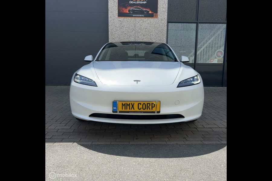 Tesla Model 3 SR Wit+MMX PACK+HIGHLAND+ENHANCED AUTOPILOT