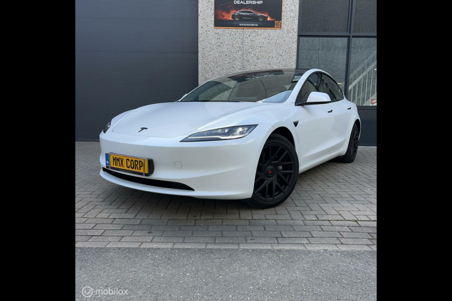 Tesla Model 3 SR Wit+MMX PACK+HIGHLAND+ENHANCED AUTOPILOT