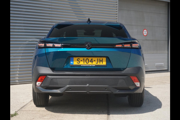 Peugeot 408 1.2 PureTech Allure Pack 130 EAT8
