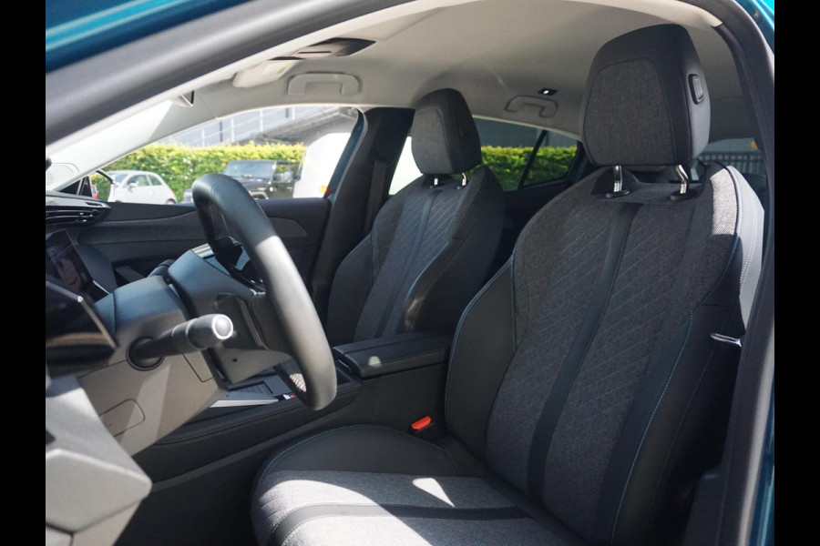 Peugeot 408 1.2 PureTech Allure Pack 130 EAT8