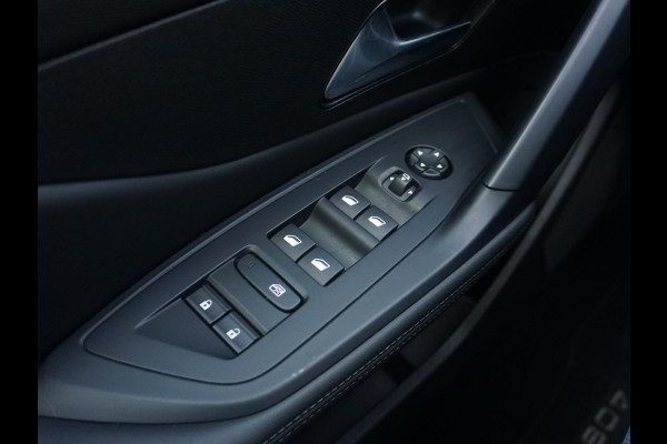Peugeot 408 1.2 PureTech Allure Pack 130 EAT8