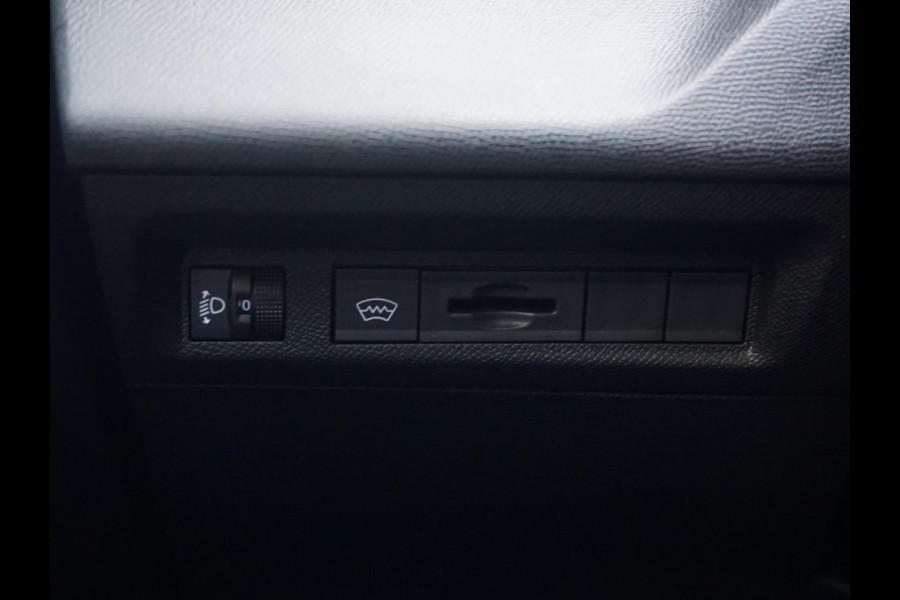 Peugeot 408 1.2 PureTech Allure Pack 130 EAT8