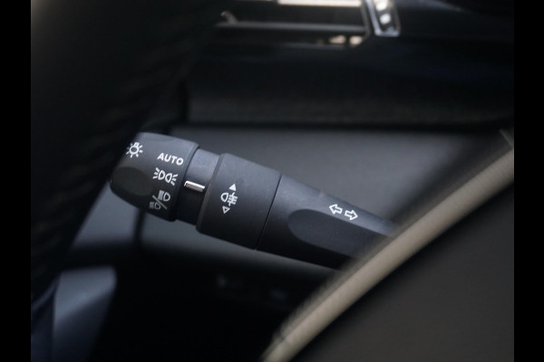 Peugeot 408 1.2 PureTech Allure Pack 130 EAT8