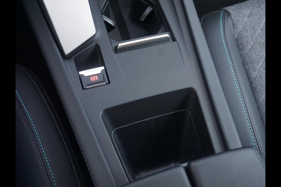 Peugeot 408 1.2 PureTech Allure Pack 130 EAT8