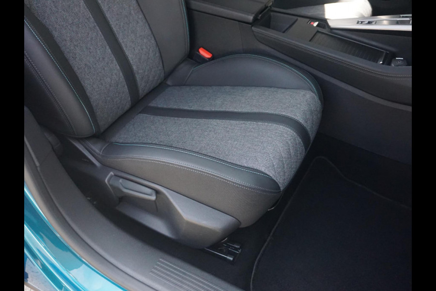 Peugeot 408 1.2 PureTech Allure Pack 130 EAT8
