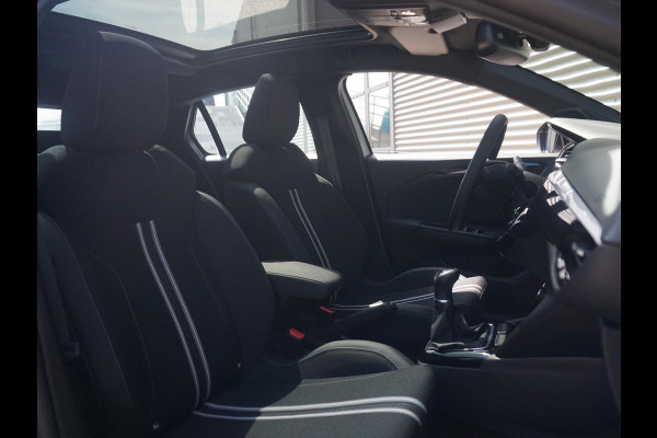 Opel Corsa 1.2 GS Panoramadak | Intro pakket