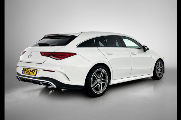 Mercedes-Benz CLA-Klasse Shooting Brake 200 AMG (NL-auto, 1e eig, Dealer OnderH, Sfeerverlichting, Navi, StoelV, Etc)