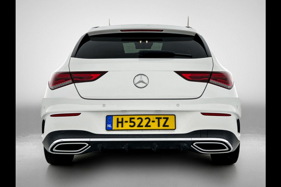 Mercedes-Benz CLA-Klasse Shooting Brake 200 AMG (NL-auto, 1e eig, Dealer OnderH, Sfeerverlichting, Navi, StoelV, Etc)