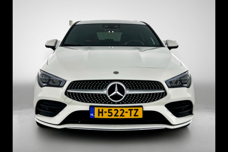 Mercedes-Benz CLA-Klasse Shooting Brake 200 AMG (NL-auto, 1e eig, Dealer OnderH, Sfeerverlichting, Navi, StoelV, Etc)