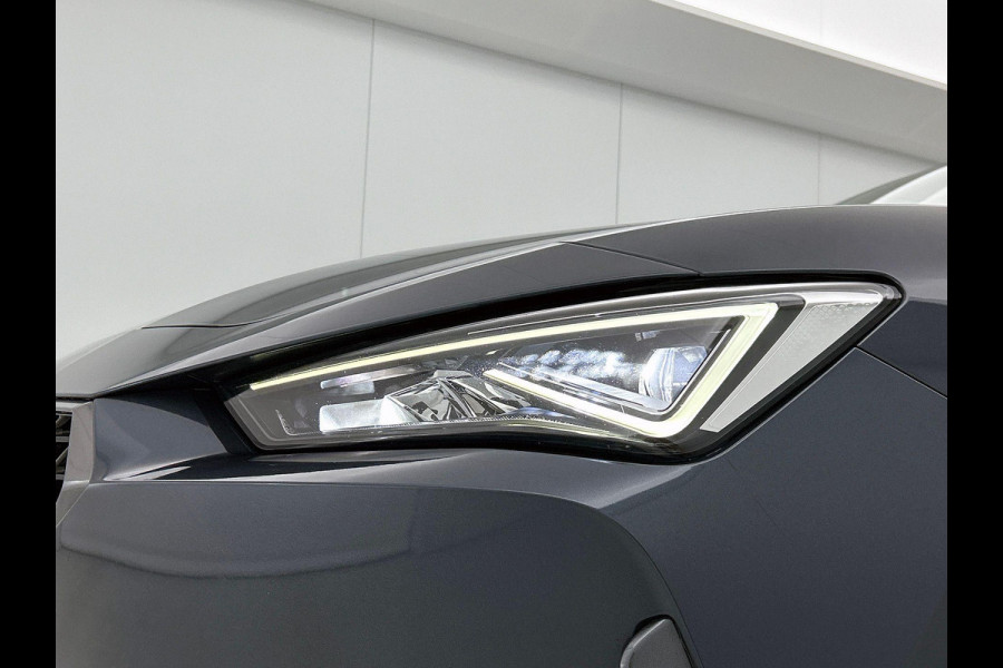CUPRA Leon Sportstourer 1.4 e-Hybrid 245PK DSG VZ Business AD-CRUISE CAMERA VIRTUAL 19"LM LED