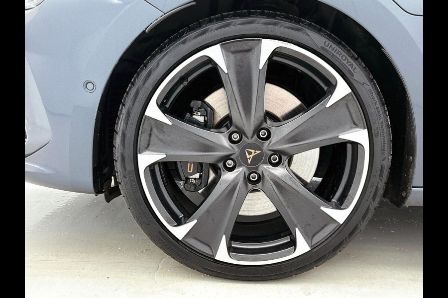 CUPRA Leon Sportstourer 1.4 e-Hybrid 245PK DSG VZ Business AD-CRUISE CAMERA VIRTUAL 19"LM LED
