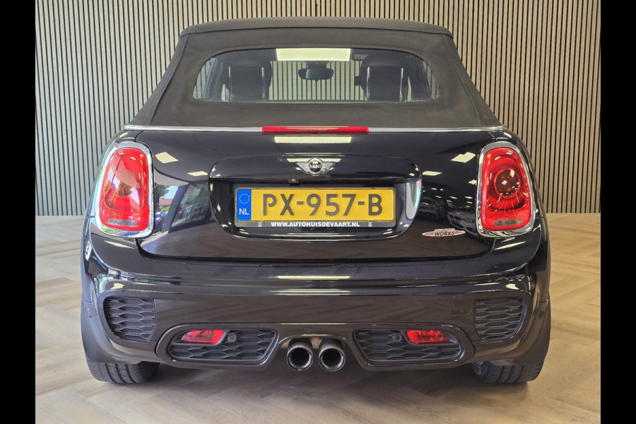 MINI Cabrio 2.0 John Cooper Works Chili JCW CABRIO AUTOMAAT NAVI ADAPT CRUISE HARMAN KARDON CAMERA PARKEERSENSOREN STOELVERW