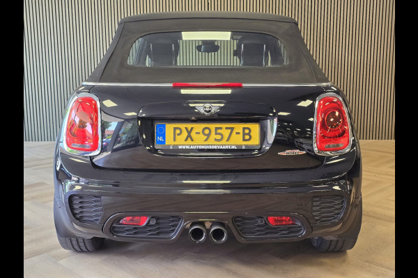 MINI Cabrio 2.0 John Cooper Works Chili JCW CABRIO AUTOMAAT NAVI ADAPT CRUISE HARMAN KARDON CAMERA PARKEERSENSOREN STOELVERW