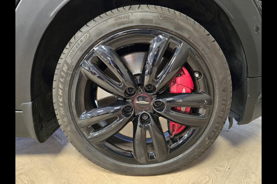 MINI Cabrio 2.0 John Cooper Works Chili JCW CABRIO AUTOMAAT NAVI ADAPT CRUISE HARMAN KARDON CAMERA PARKEERSENSOREN STOELVERW