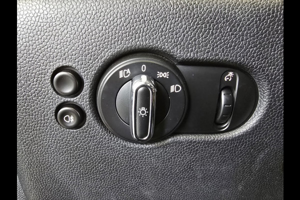 MINI Cabrio 2.0 John Cooper Works Chili JCW CABRIO AUTOMAAT NAVI ADAPT CRUISE HARMAN KARDON CAMERA PARKEERSENSOREN STOELVERW