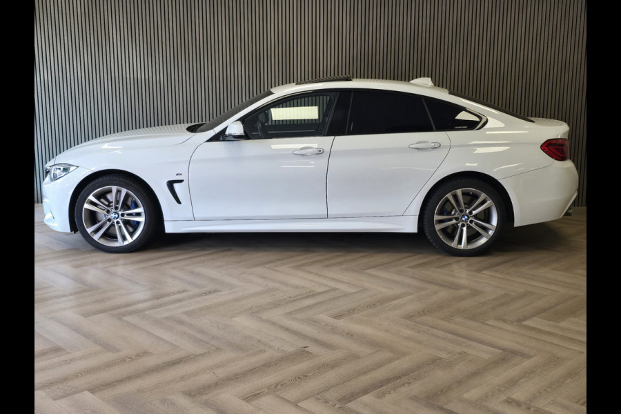 BMW 4 Serie Gran Coupé 430i xDrive High Executive CRUISE NAVI PARKEERSENSOREN OPEN DAK STOELVERWARMING LEER
