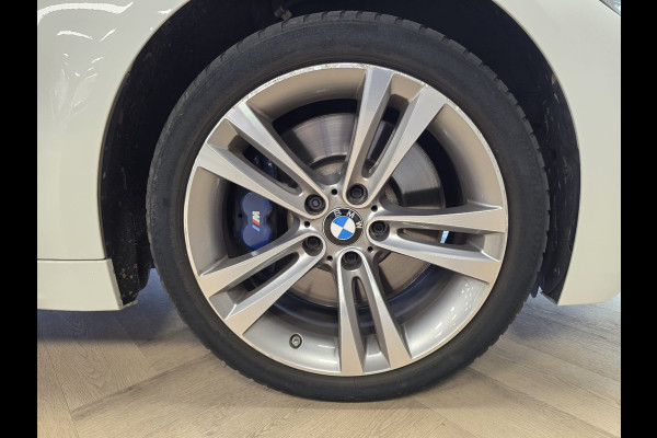 BMW 4 Serie Gran Coupé 430i xDrive High Executive CRUISE NAVI PARKEERSENSOREN OPEN DAK STOELVERWARMING LEER