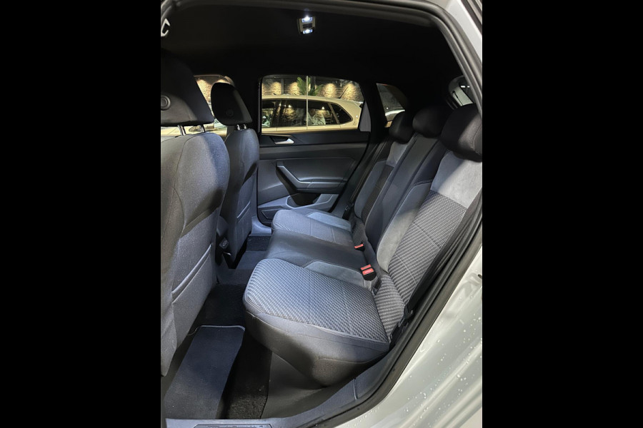 Volkswagen Polo 1.0 TSI R-Line DSG