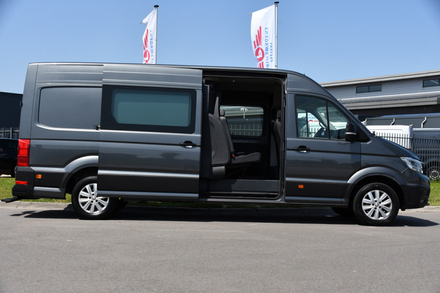 Volkswagen Crafter 35 2.0 TDI L5H3 DC Highline Adaptieve Cruise, Camera, Carplay, 177PK, Automaat, Multimedia, LED, Uniek!