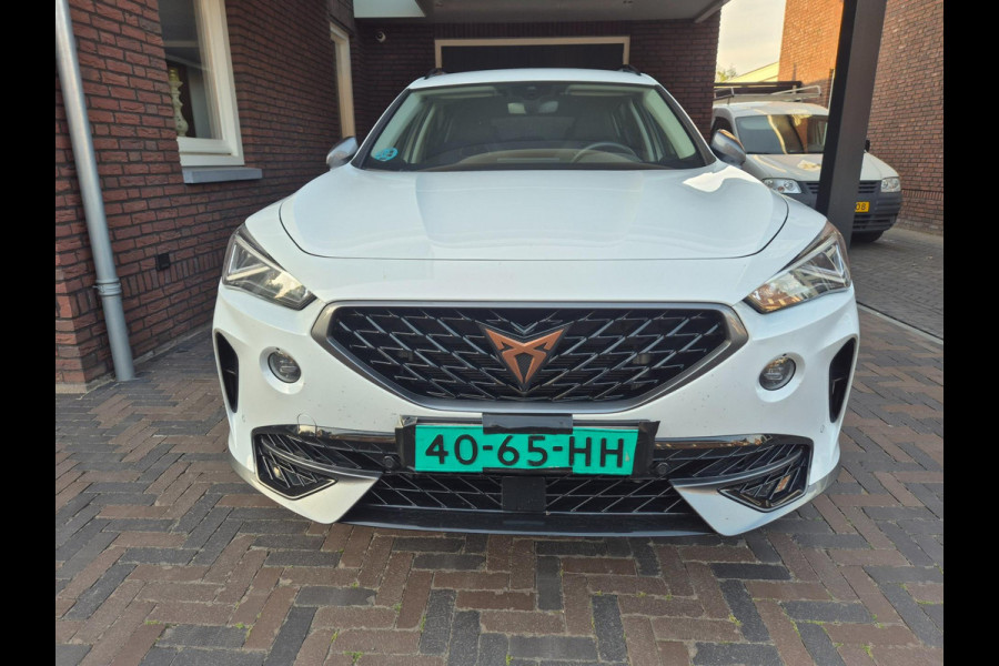 CUPRA Formentor 1.5 TSI / leer / Sportstoelen/ camera / stuurverwarming