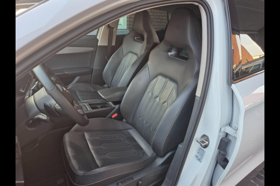 CUPRA Formentor 1.5 TSI / leer / Sportstoelen/ camera / stuurverwarming