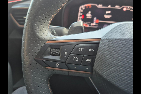 CUPRA Formentor 1.5 TSI / leer / Sportstoelen/ camera / stuurverwarming