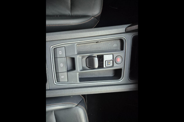 CUPRA Formentor 1.5 TSI / leer / Sportstoelen/ camera / stuurverwarming