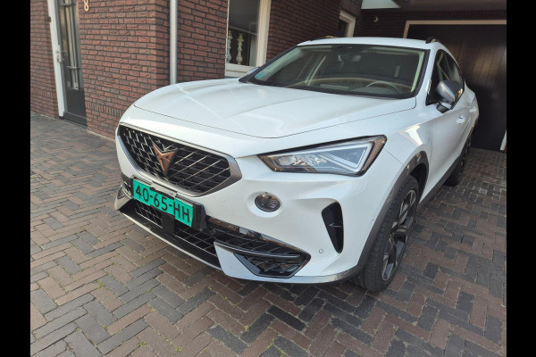 CUPRA Formentor 1.5 TSI / leer / Sportstoelen/ camera / stuurverwarming