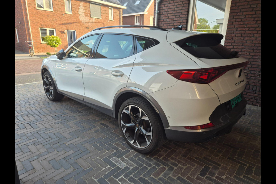 CUPRA Formentor 1.5 TSI / leer / Sportstoelen/ camera / stuurverwarming