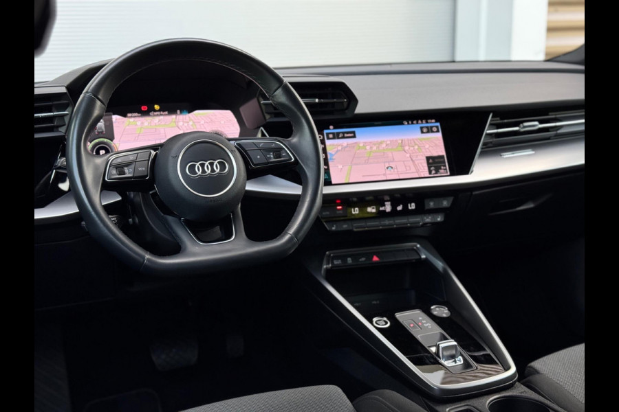Audi A3 Sportback 40 TFSI e Edition Matrix/Dodehoek/Keyless