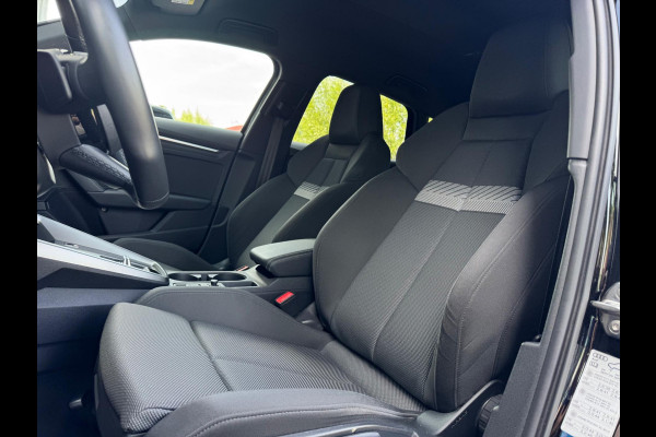 Audi A3 Sportback 40 TFSI e Edition Matrix/Dodehoek/Keyless