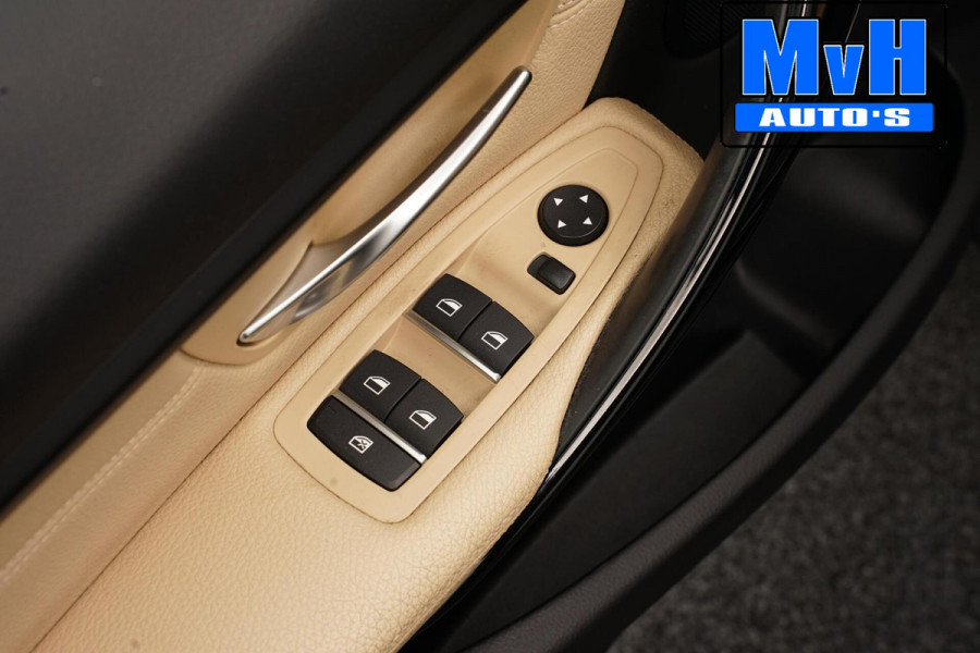 BMW 3-serie 320i Centennial High Executive|LEER|LED|ORG.NL