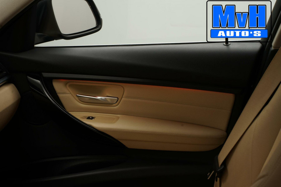 BMW 3-serie 320i Centennial High Executive|LEER|LED|ORG.NL