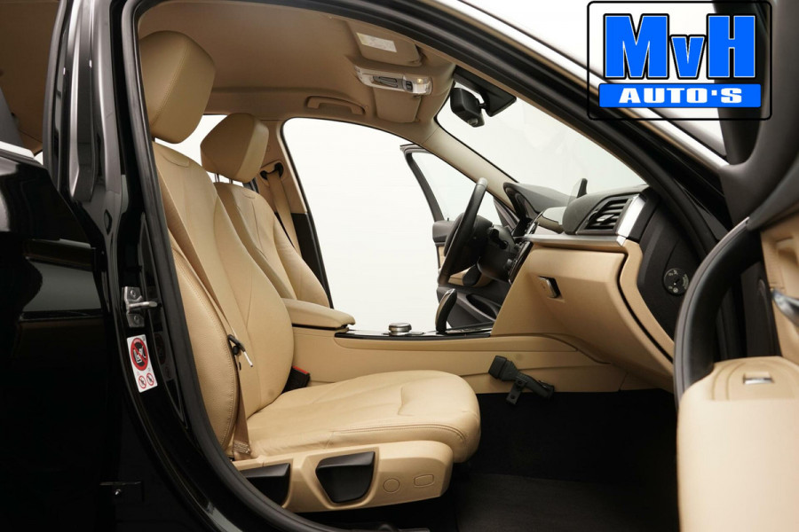 BMW 3-serie 320i Centennial High Executive|LEER|LED|ORG.NL