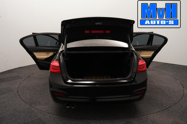 BMW 3-serie 320i Centennial High Executive|LEER|LED|ORG.NL
