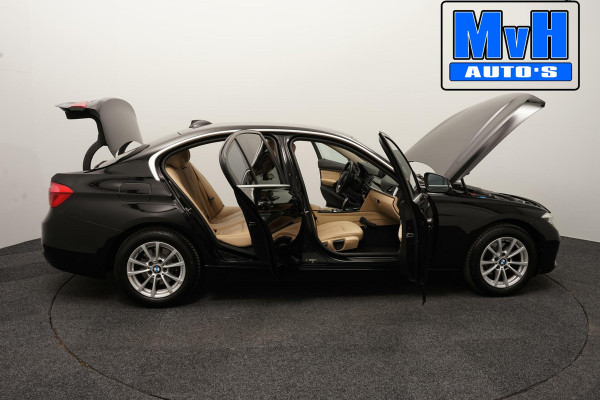 BMW 3-serie 320i Centennial High Executive|LEER|LED|ORG.NL