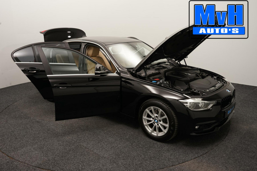 BMW 3-serie 320i Centennial High Executive|LEER|LED|ORG.NL