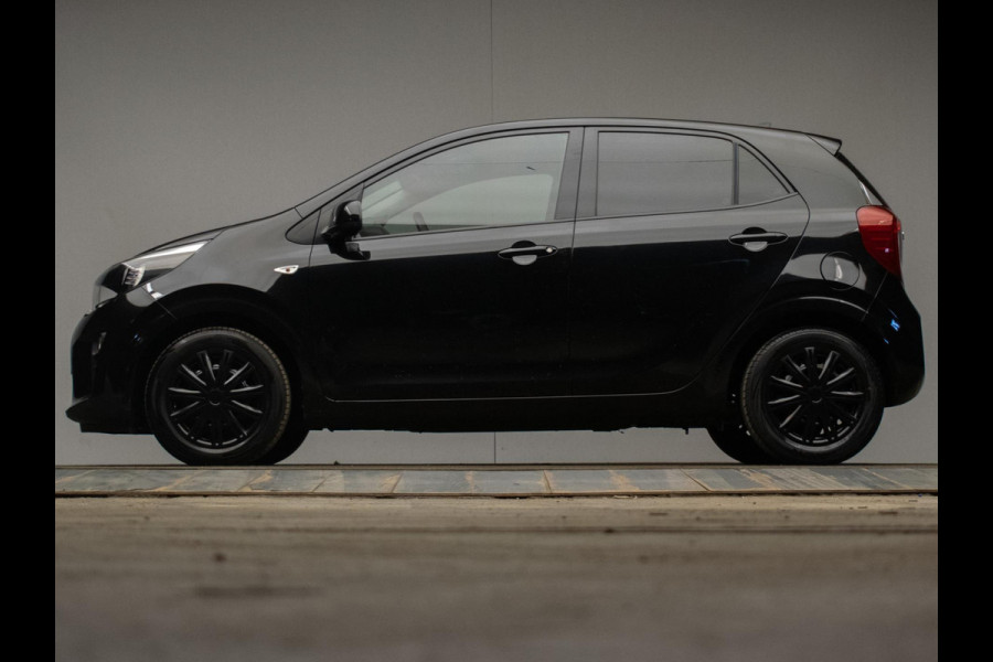 Kia Picanto 1.0 MPi BLACK EDITION Sport (APPLECAR PLAY,NAVI,LED,CAMERA,AIRCO,NIEUWE APK,NETTESTAAT)