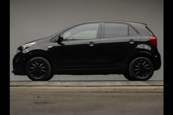 Kia Picanto 1.0 MPi BLACK EDITION Sport (APPLECAR PLAY,NAVI,LED,CAMERA,AIRCO,NIEUWE APK,NETTESTAAT)