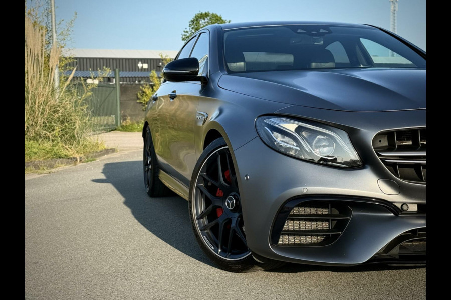 Mercedes-Benz E-Klasse AMG 63 S 4MATIC AMG E63 Magno matt|Camera|Keyless|Distronic|Luchtvering|AMG Exhaust|Head-up|