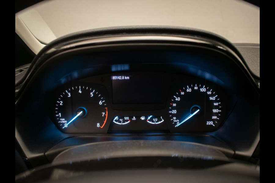 Ford Fiesta 1.1 Sport (APPLE CARPLAY,NAVI,LED,PDC,LANE ASSIST,DAB,BLUETOOTH,SPORTSTOELEN,LM VELGEN,NIEUWE APK,NETTE STAAT)