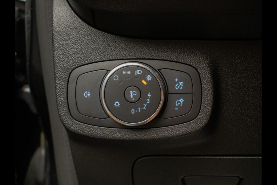 Ford Fiesta 1.1 Sport (APPLE CARPLAY,NAVI,LED,PDC,LANE ASSIST,DAB,BLUETOOTH,SPORTSTOELEN,LM VELGEN,NIEUWE APK,NETTE STAAT)