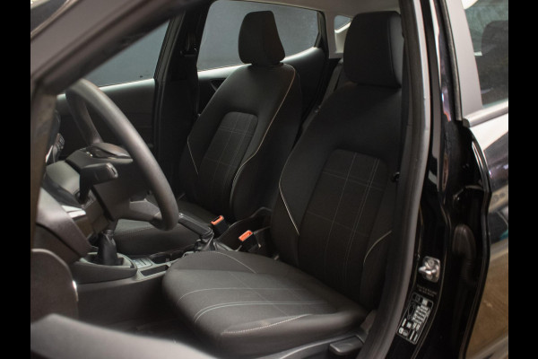 Ford Fiesta 1.1 Sport (APPLE CARPLAY,NAVI,LED,PDC,LANE ASSIST,DAB,BLUETOOTH,SPORTSTOELEN,LM VELGEN,NIEUWE APK,NETTE STAAT)